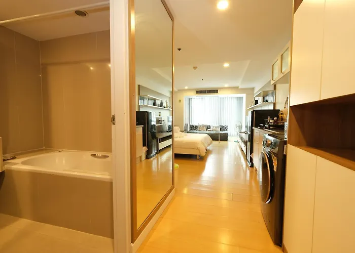 The Silent Sanctum Apartahotel 4*