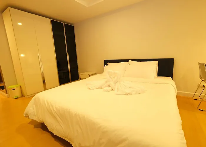 The Silent Sanctum 4*